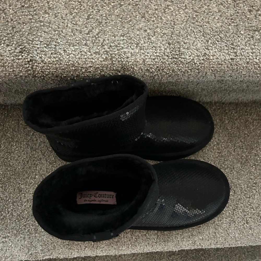 Juicy Couture Sparkly Black Women Boots